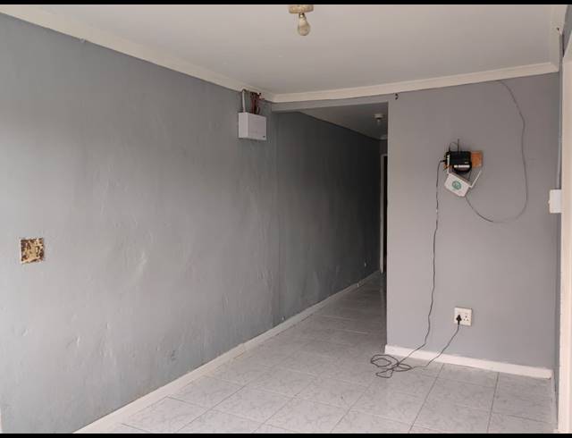 2 BEDROOM FREESTANDING FOR SALE IN MFULENI